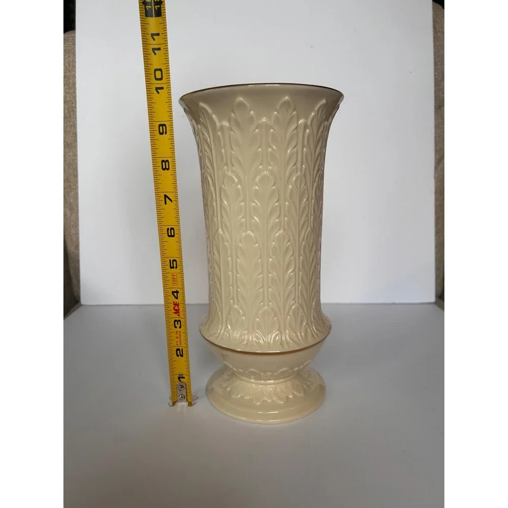Lenox Autumn Leaf Collection Footed Vase, 24K Gold Trimmed Rim, Elegant Decor